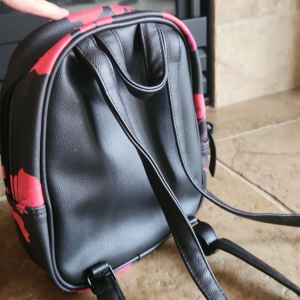 Justice small black and red floral backpack - Picture 3 of 7